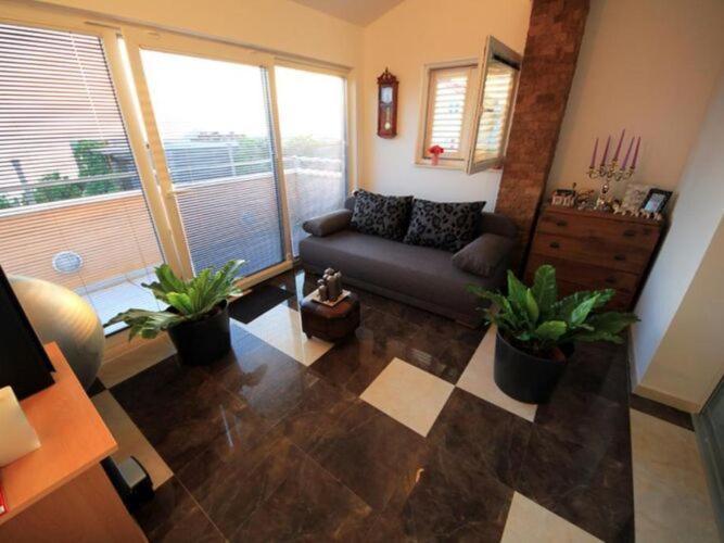 Ana - Four Bedroom With Terrace, Sea View And Private Pool